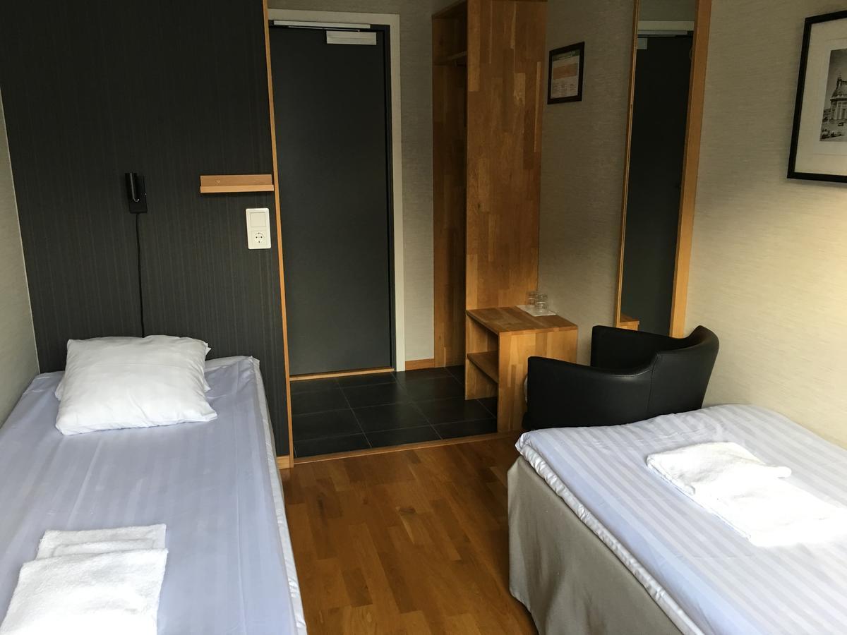 קלמאר Hotell Svanen מראה חיצוני תמונה