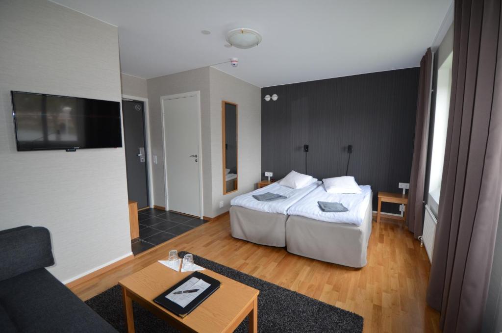 קלמאר Hotell Svanen מראה חיצוני תמונה